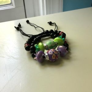 ⭐️ 4/$20 Green and Purple bracelets!